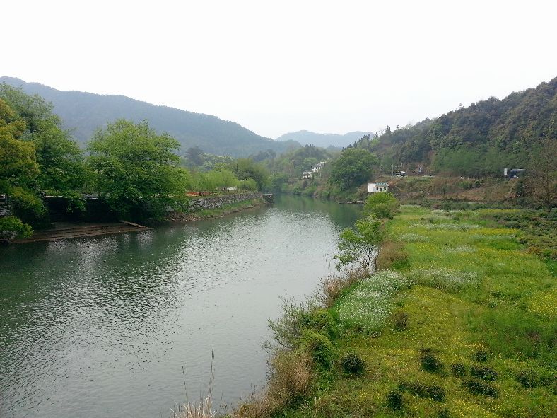 被誉为中国最美的古村落,徽州婺源风光