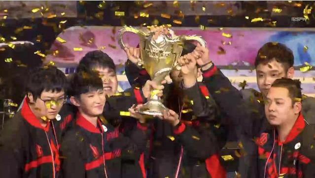 三年磨一剑一考定乾坤,三年磨一剑一朝定乾坤