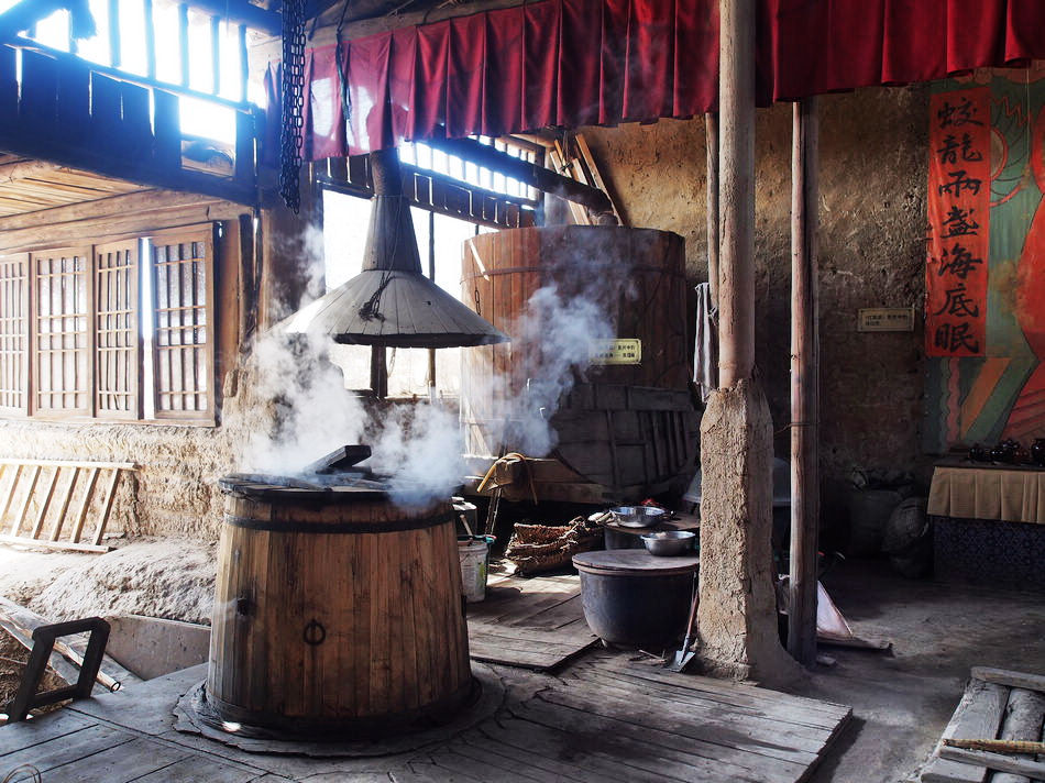 跟着星爷和老谋子的电影，去逛这座大名鼎鼎的西北影视城堡