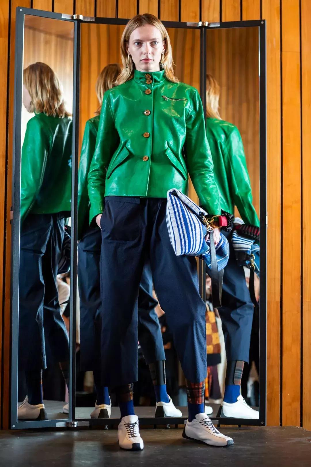 好看的貂皮毛女装,集齐七色召唤