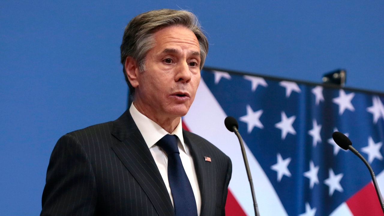 布林肯叫嚣继续暂停香港特殊关税地位？死要面子，早晚恢复