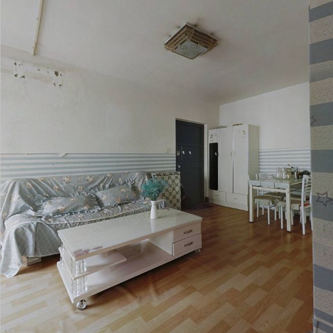 20多年老破小装修要花多少钱,上海75平米老破小翻新改造