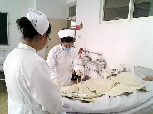 冠状动脉狭窄应该备哪种急救药,左冠状动脉主干闭塞引起心肌梗死