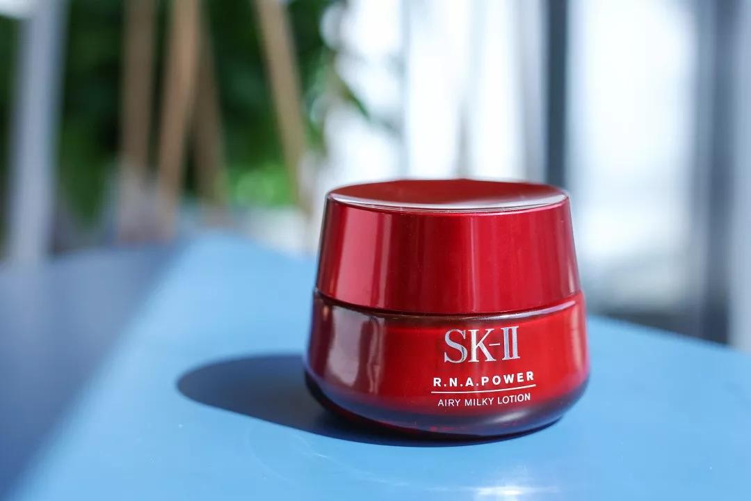 雅诗兰黛哪款面霜去皱好,雅诗兰黛面霜哪一款抗皱好