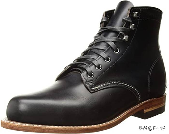 最适合工装靴的裤子,牛仔裤工装靴搭配图片