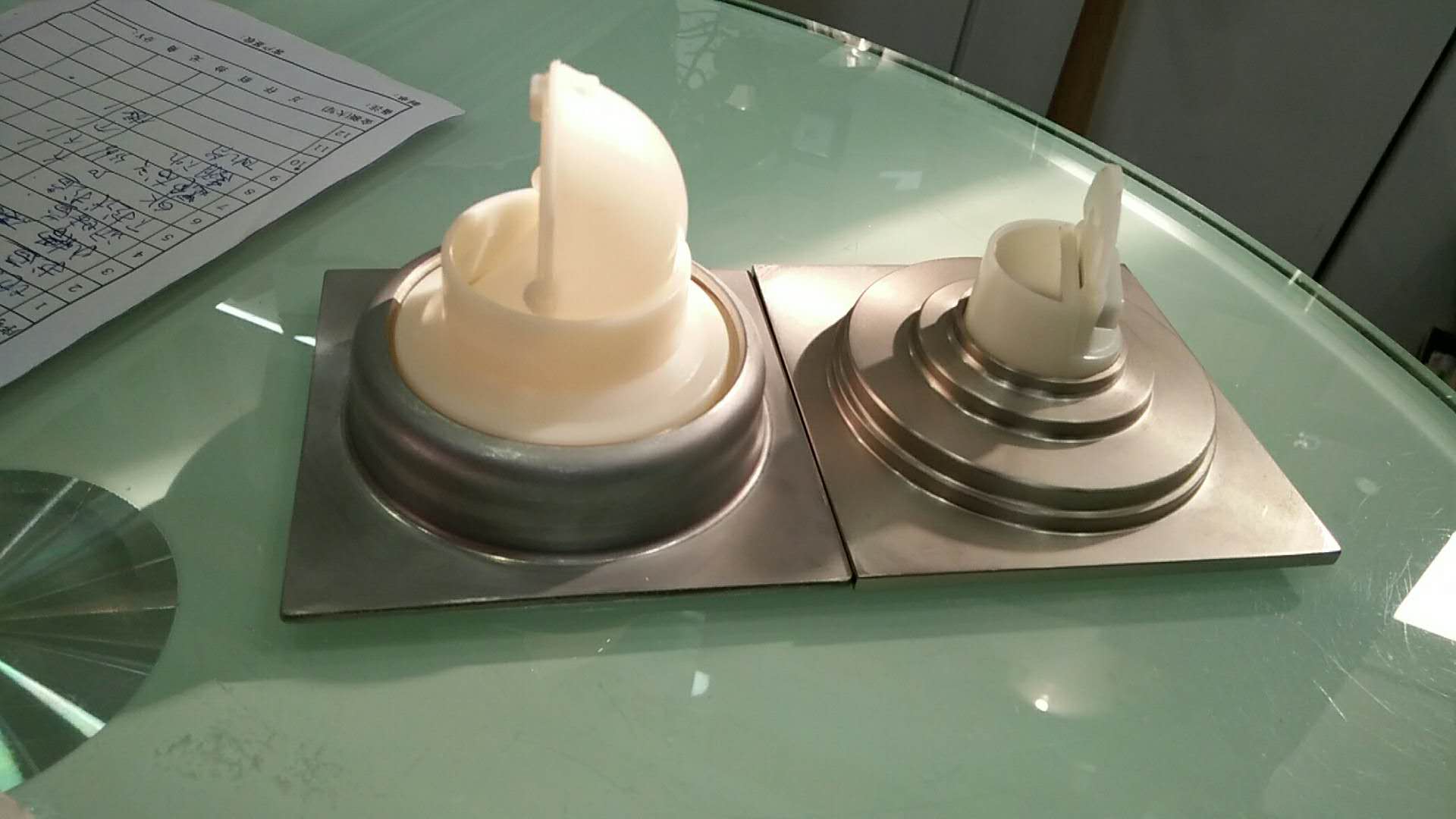 家具突然不好用了，那90%一定是它的小五金出问题了