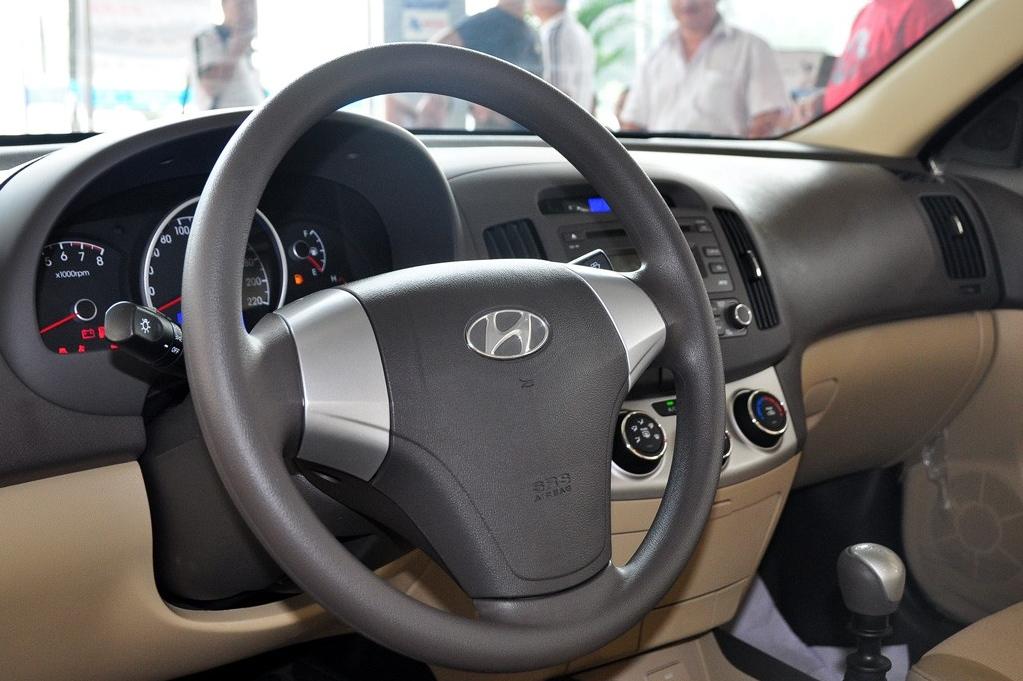 现代悦动2011款续航,现代悦动续航里程怎么看