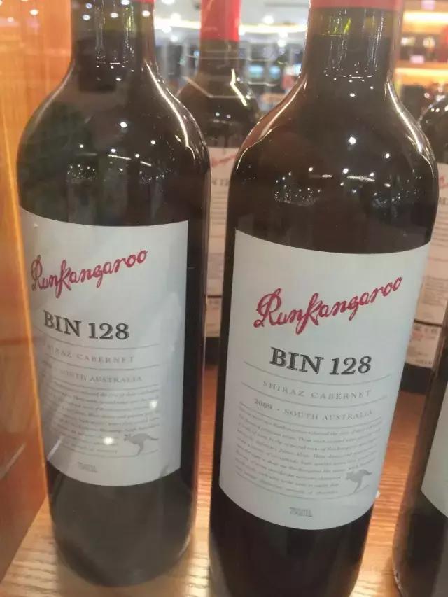 如何分辨红酒真假呢,判断红酒是否是勾兑