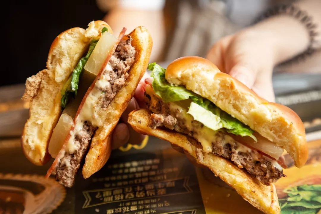 麦当劳菠萝安格斯厚牛堡,麦当劳安格斯厚牛芝士堡几点