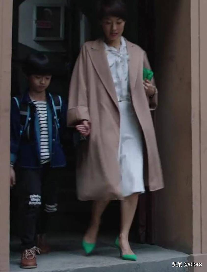 张韶涵卖的高跟鞋品牌,张韶涵ysl高跟鞋