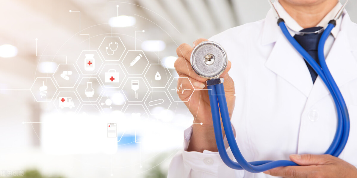 冠心病吃了药还是胸闷胸痛为什么,80岁老太心慌胸闷