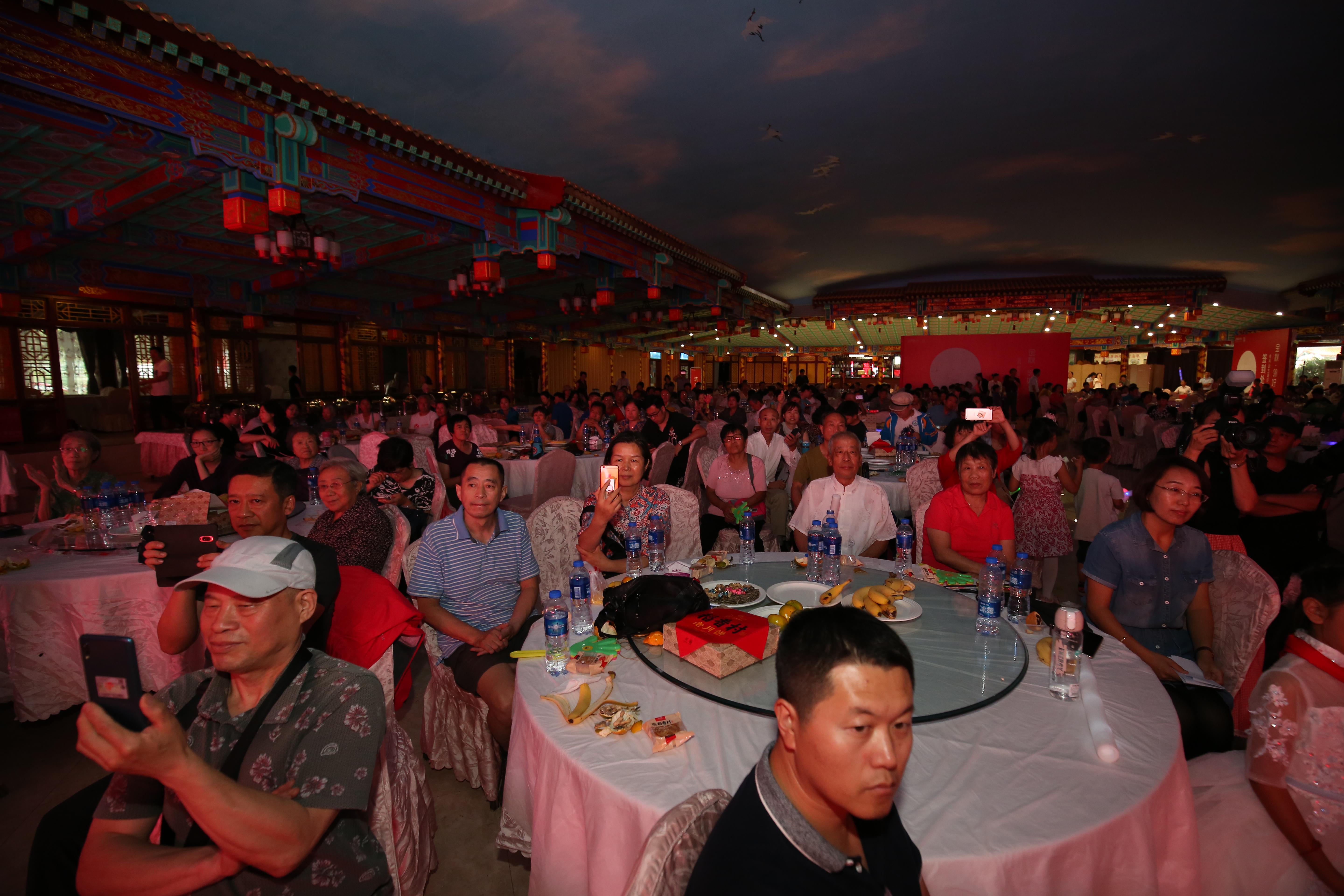 “金秋·邻好”业主答谢汇温情落幕,金科业主为美好生活代言