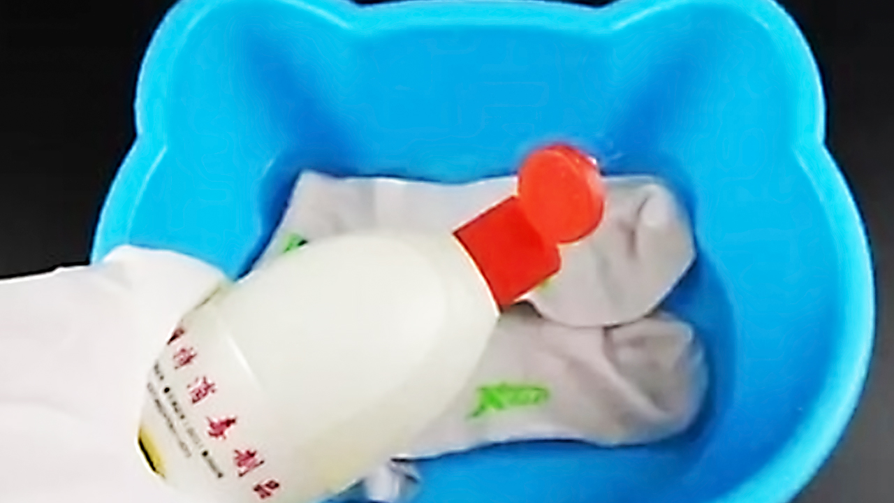 回南天家里墙壁发霉了怎么处理,回南天腻子墙面发霉