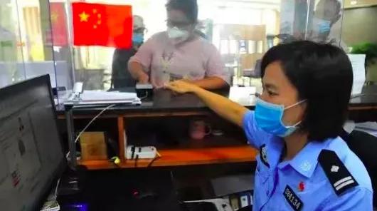 鍋囨湡鍏ㄥ競瀹夊叏鐢熶骇褰㈠娍绋冲畾,鍋囨湡骞冲畨绁ュ拰璀︽儏鍚屾瘮涓嬮檷鍥涙垚