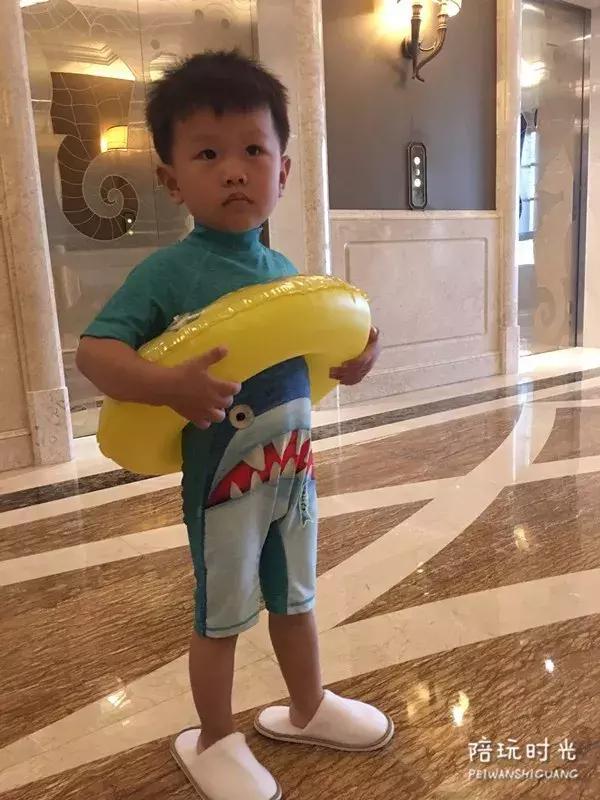 长隆什么时候去最好玩,一个人带两娃出去长隆有危险吗