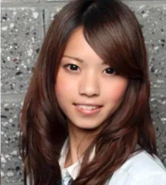 超越钟楚曦的“do脸王者”！翻了1000张照片终于知道她多牛…