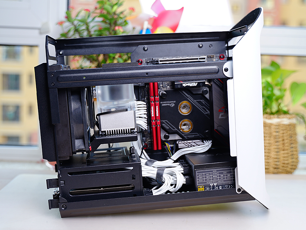 可以装分体水冷的itx机箱,itx分体水冷安装教程