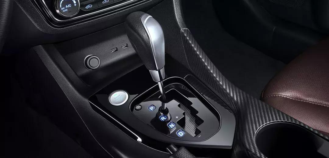 Doctor.SEM|变速箱五花八门,AT、CVT、双离合该选啥?