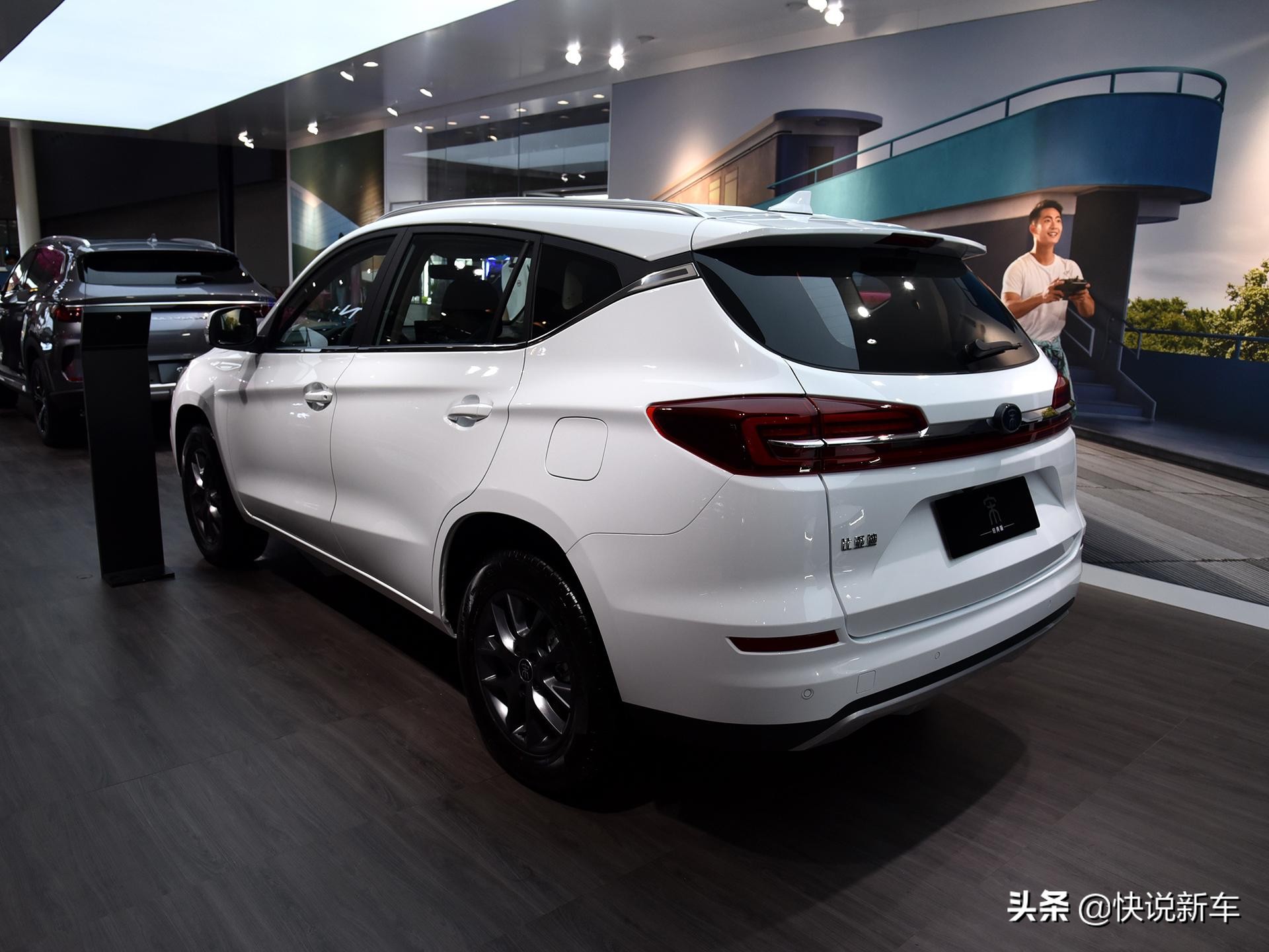 价格便宜又上档次的suv合资车,价格便宜质量好油耗低的suv