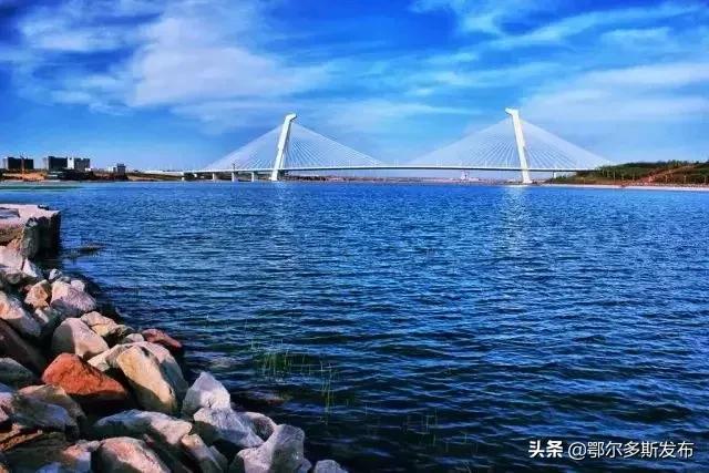 康巴什的十二个时辰,最美的竟是子时,你同意吗?