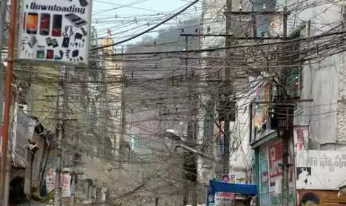 为什么印度是神奇的国度,为啥印度是个神奇国度啊