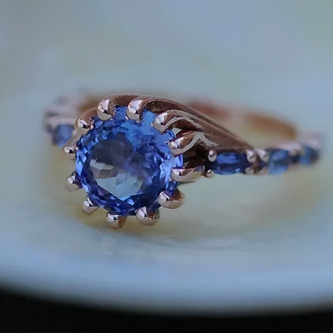 满天繁星不及你原唱,满天繁星不及你全文免费阅读