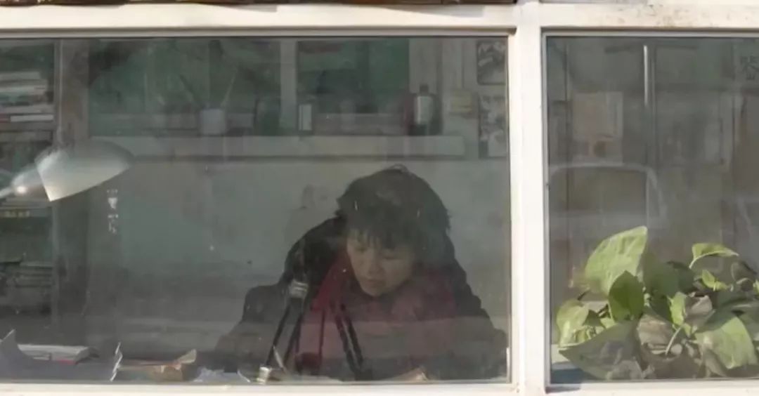 草根在天堂网红在地狱:流浪大师暴富,朱之文遭勒索,庞麦郎遗忘