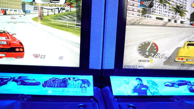 轰趴馆里的小型ktv多少钱,酒店式公寓轰趴棋牌馆