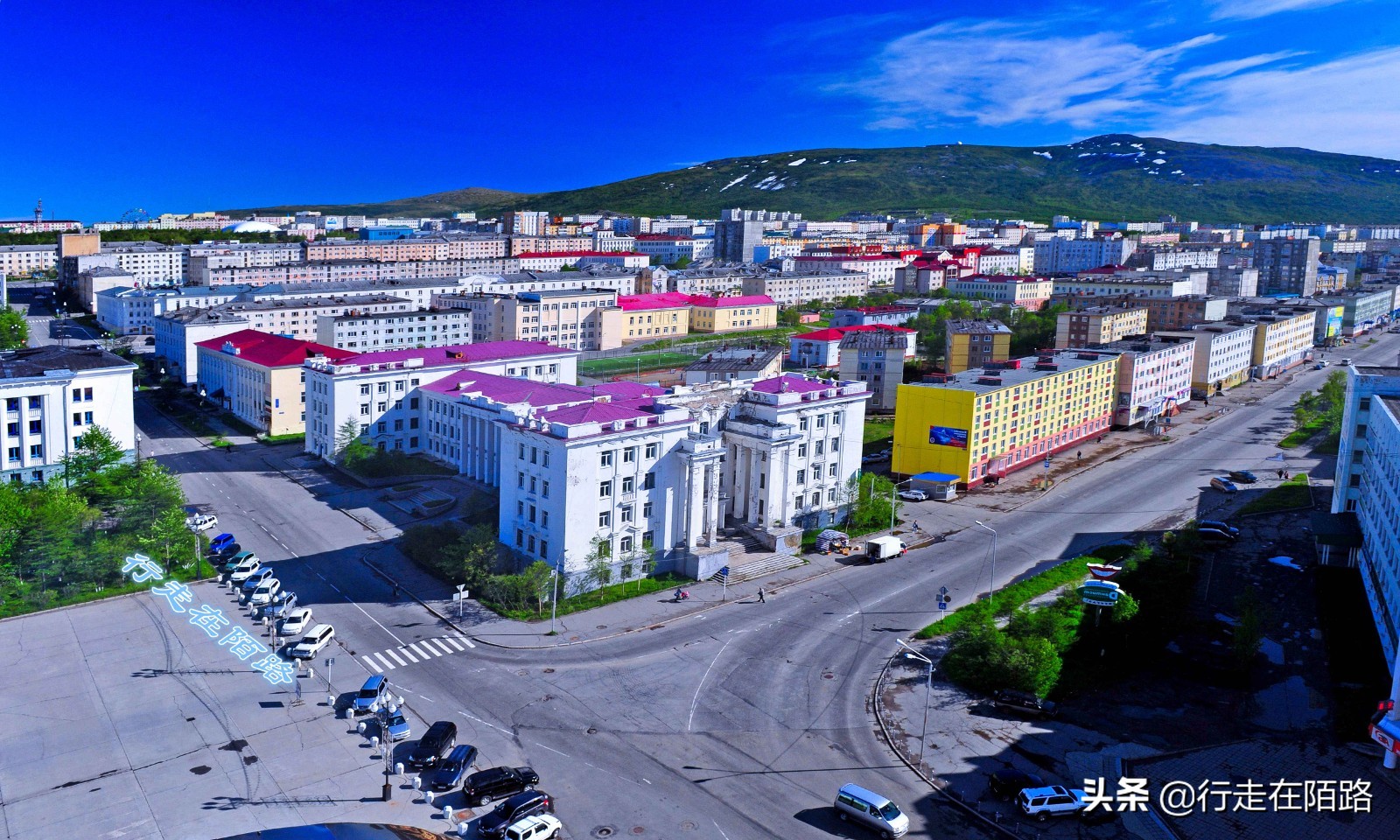 黄金之城马加丹:离最近城市2200公里,猛犸象牙按公斤卖