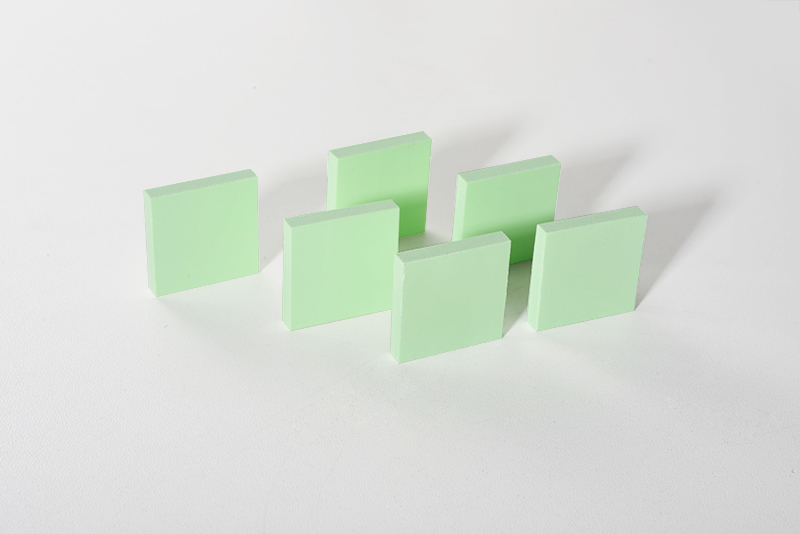 导热硅胶片跟硅胶哪个好,导热硅胶片厚的好还是薄的好用