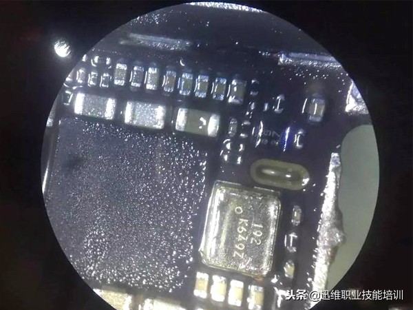 iphone7p白苹果重启进不去系统,苹果白苹果重启不进系统