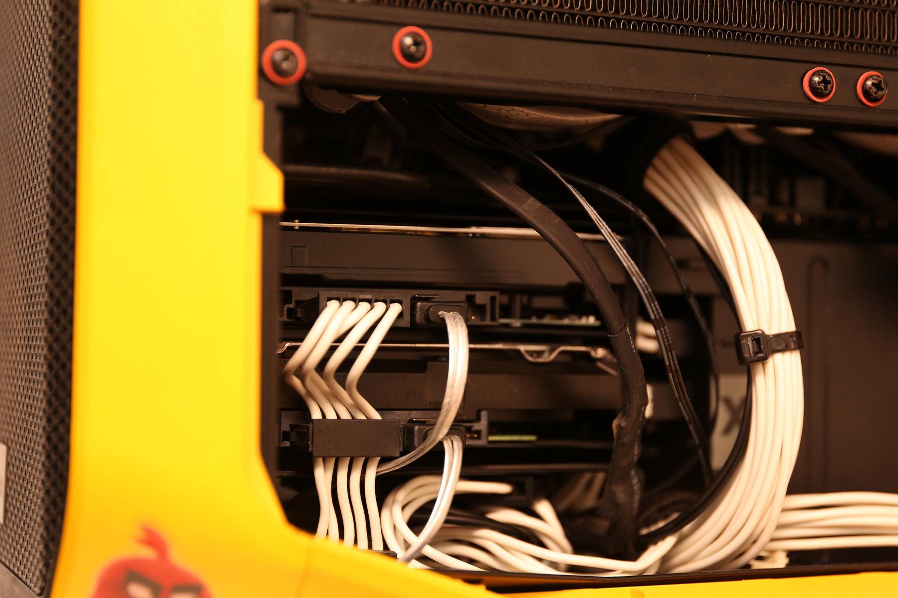 机械硬盘东芝p300与西数哪个好呀,东芝机械硬盘p300评测