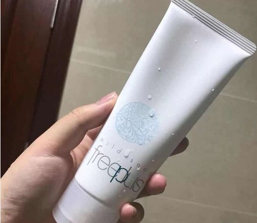 什么样的洗面奶平价好用,值得回购的平价和贵妇洗面奶