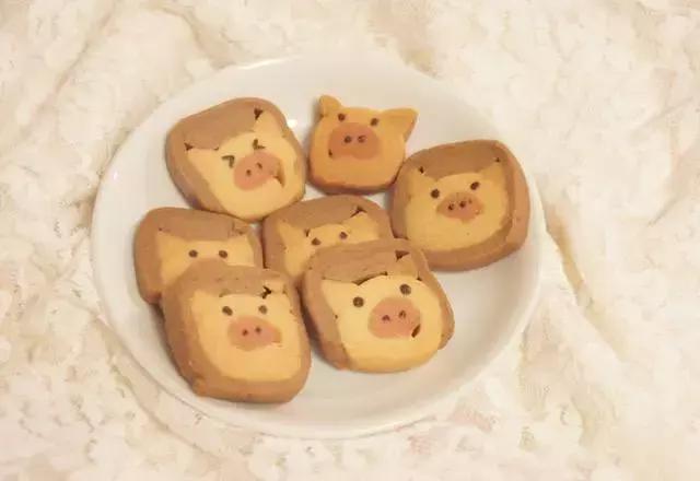 猫爪杯星巴克真的值得买吗,星巴克被抢购猫爪杯