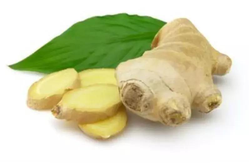 立冬已至冻手冻脚的季节到了,冻手冻脚的季节又到了该怎么熬过