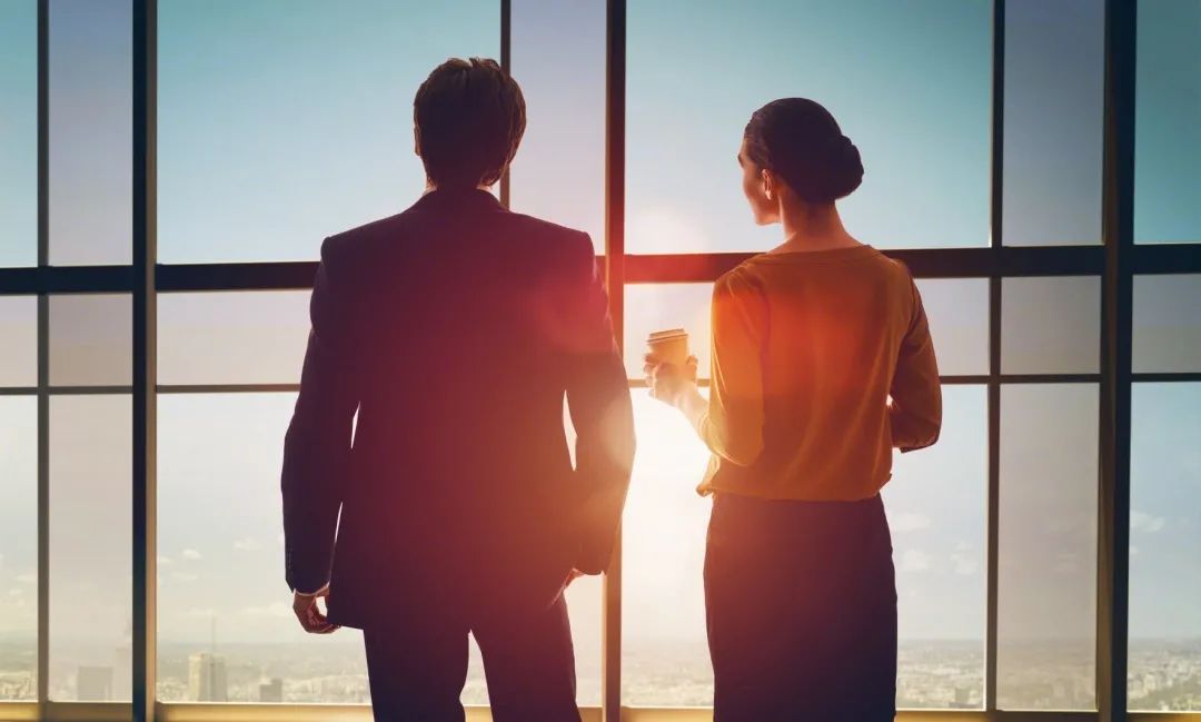 整天电脑前工作怎么缓解眼疲劳,经常用手机电脑怎样缓解眼疲劳