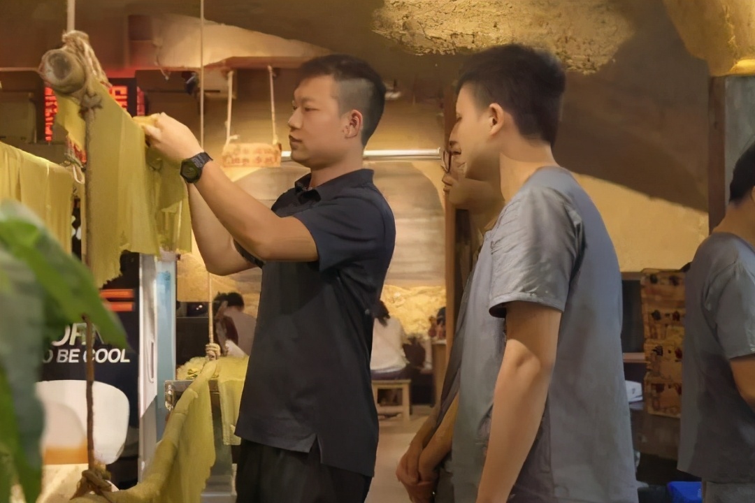 《073邀》盟重烧烤黎明杰，与三位好友创造的东瓜山“传奇”