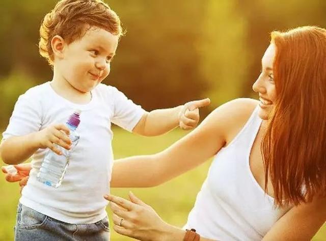 家长会不敢和老师沟通,家长会对老师和孩子的期望怎样讲