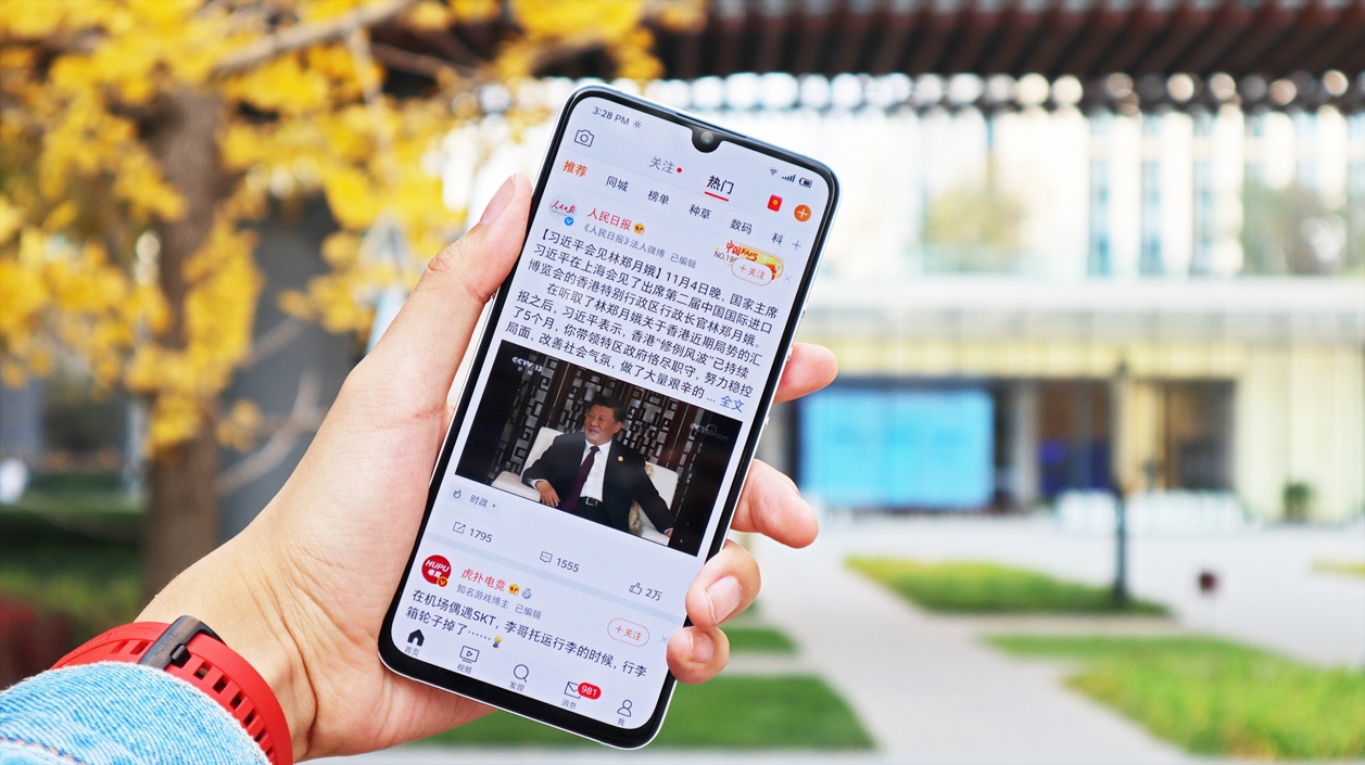 坚果pro3使用感受,不谈情怀只看产品坚果pro3轻体验