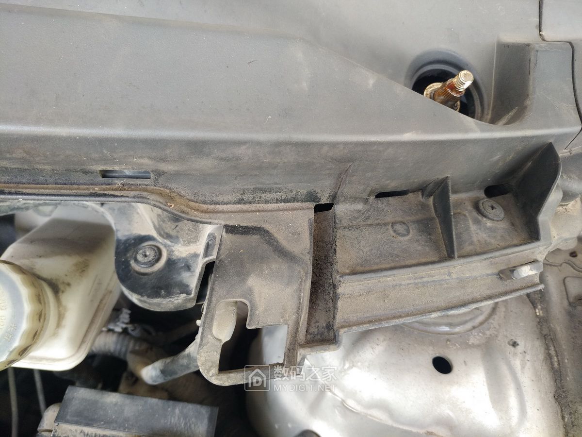 最老款长城c30怎么换雨刷,长城c30雨刷器喷嘴拆卸视频