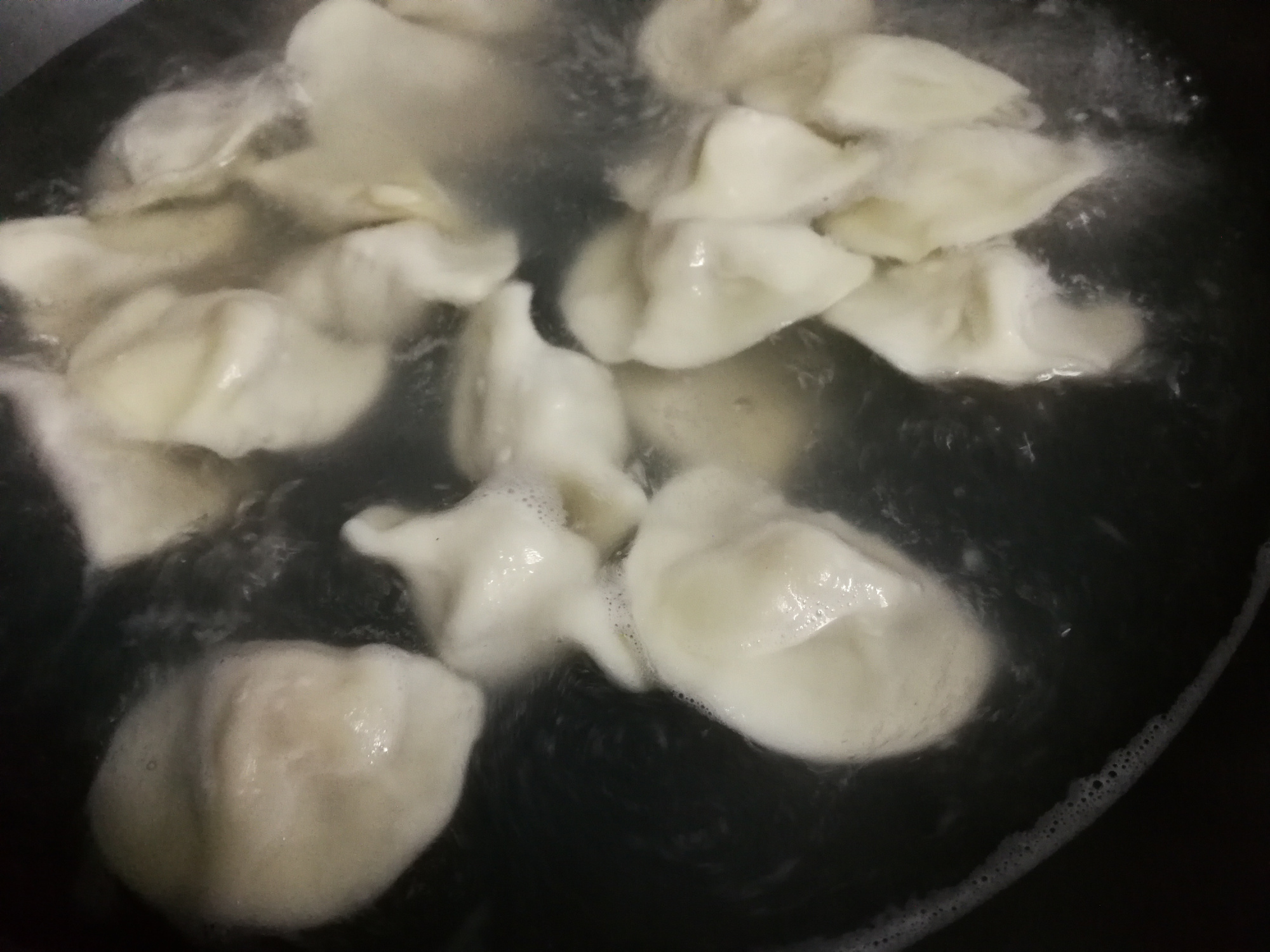 速冻饺子怎么储存不干裂,饺子怎么冻就不裂缝