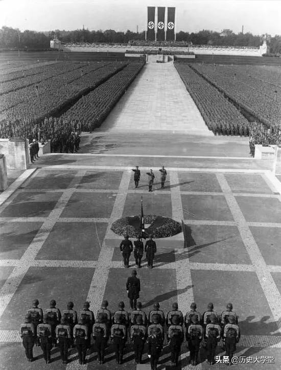 希特勒怎样摆脱《凡尔赛条约》束缚,在二战前建立欧洲最强空军