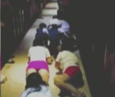 员工生吃泥鳅的后果,员工被罚吃泥鳅后续