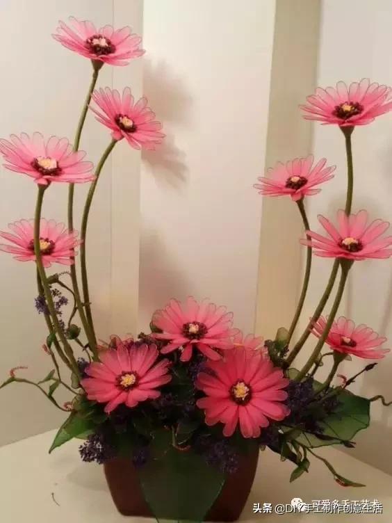 把彩色的*袜丝**套在铁圈上，最后竟然变得这么美（附教程）