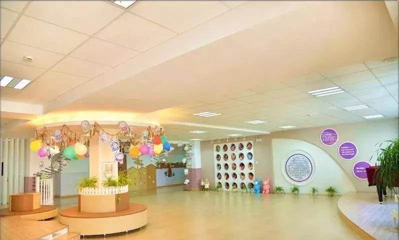 美爆了！上海的公办幼儿园也能这么好看！最低学费不到200元/月