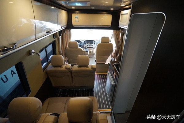 东风御风亲民b型自动挡房车价格,2019年长轴东风御风b型房车尺寸