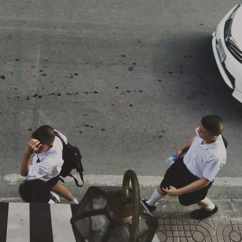 在切开与缝合之间磨合（一）|泰国校服文化脚注