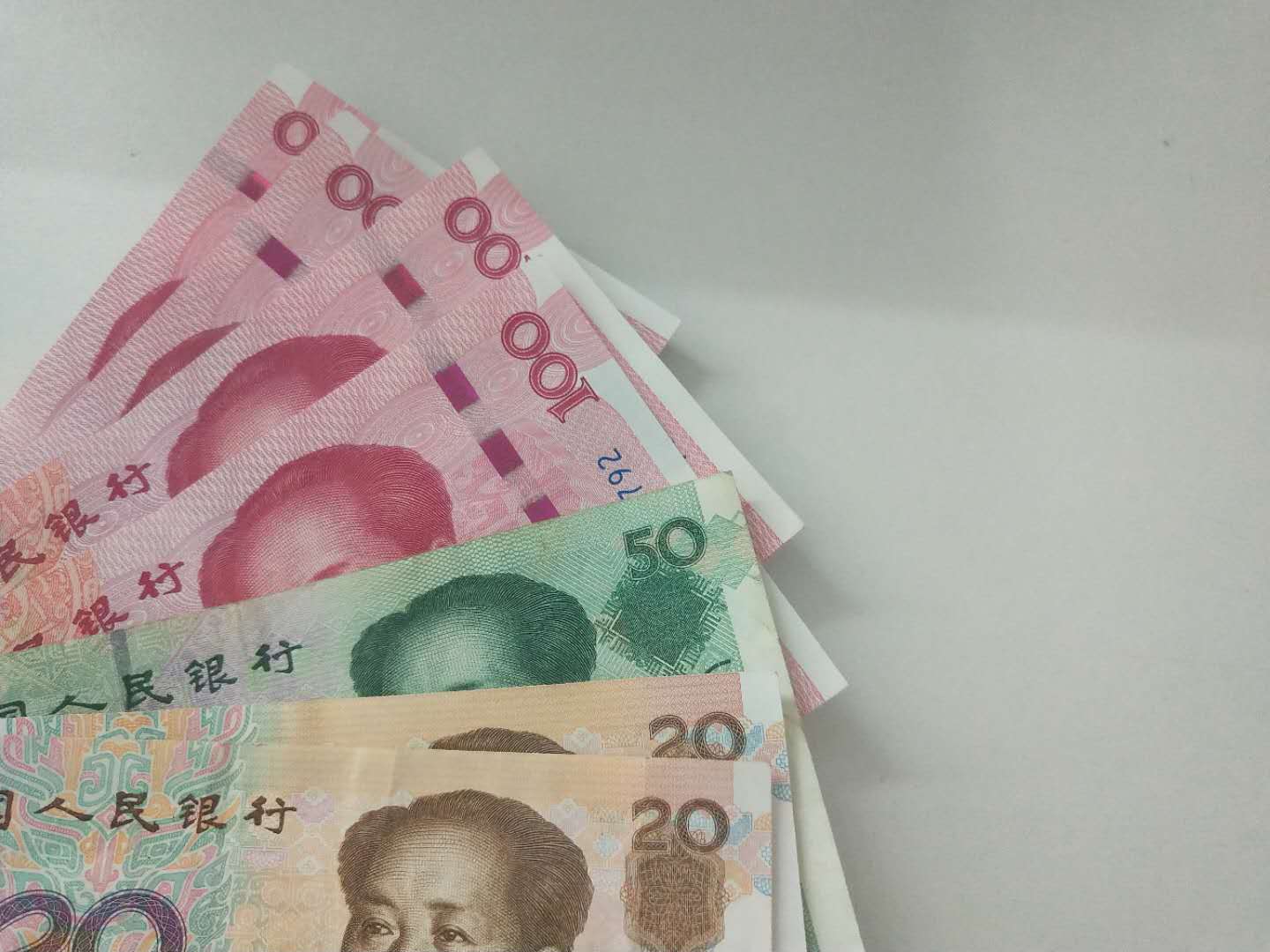 消费股投资,从“长跑”到“常胜”