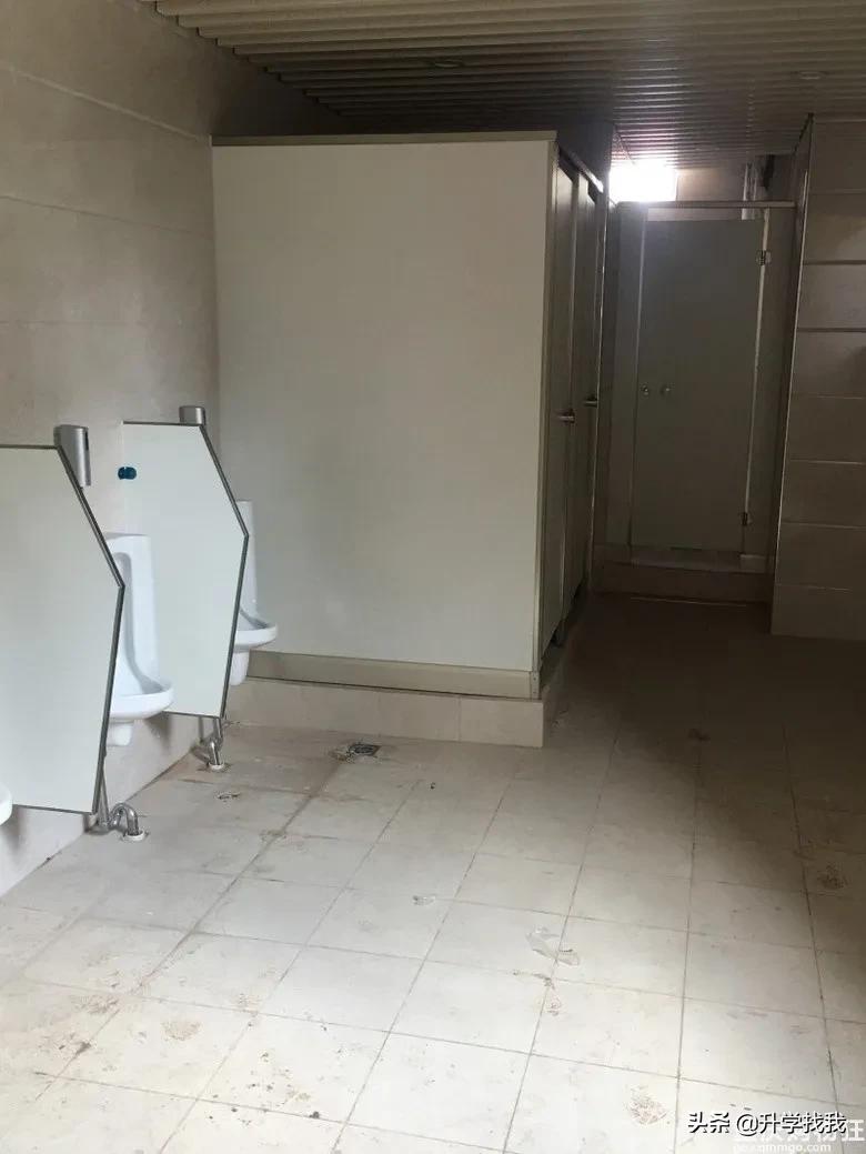 重庆探校|还有12天开学，我去逛了一圈新修的石子山学校