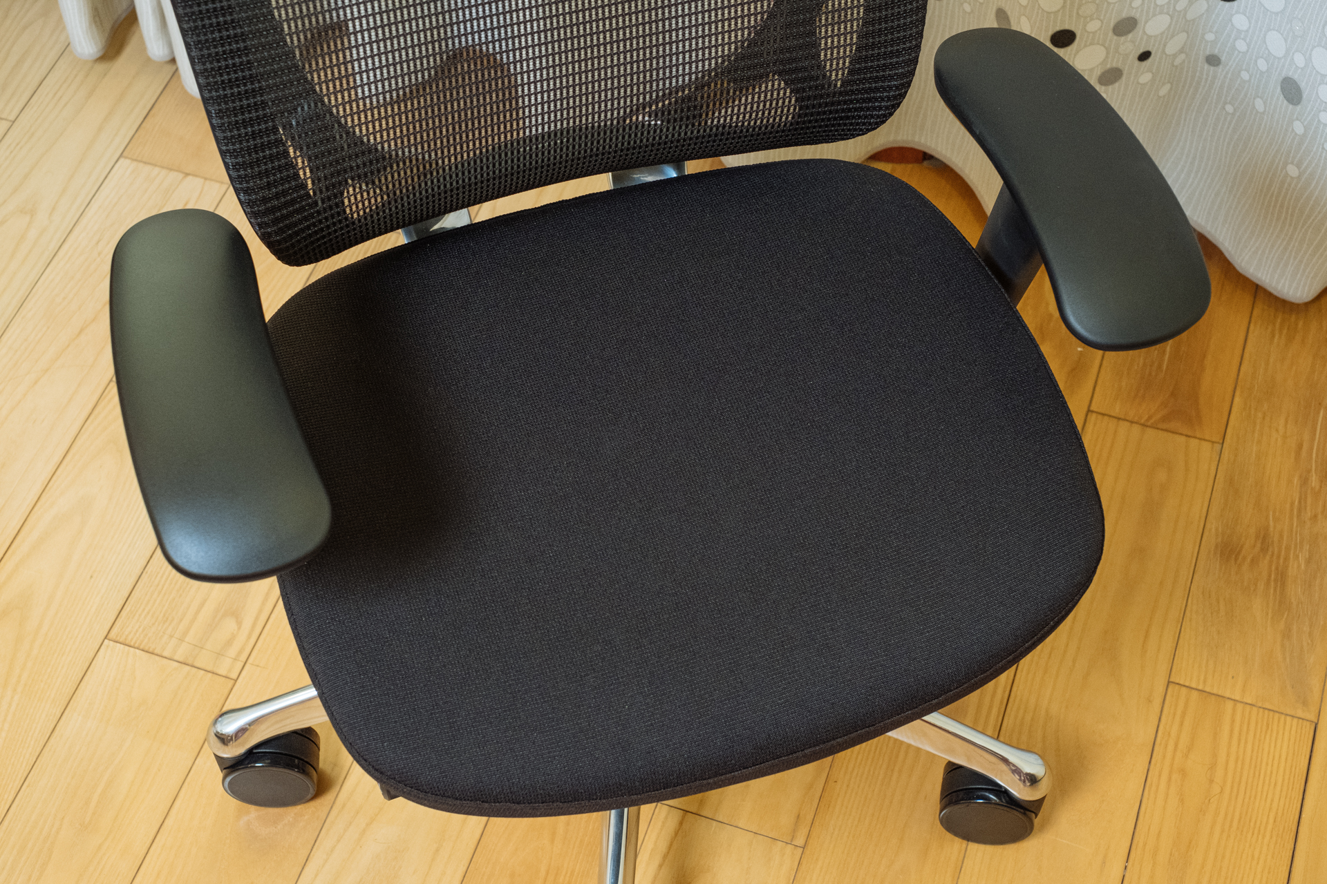 冈村contessa2为什么那么贵,冈村contessa一代和二代